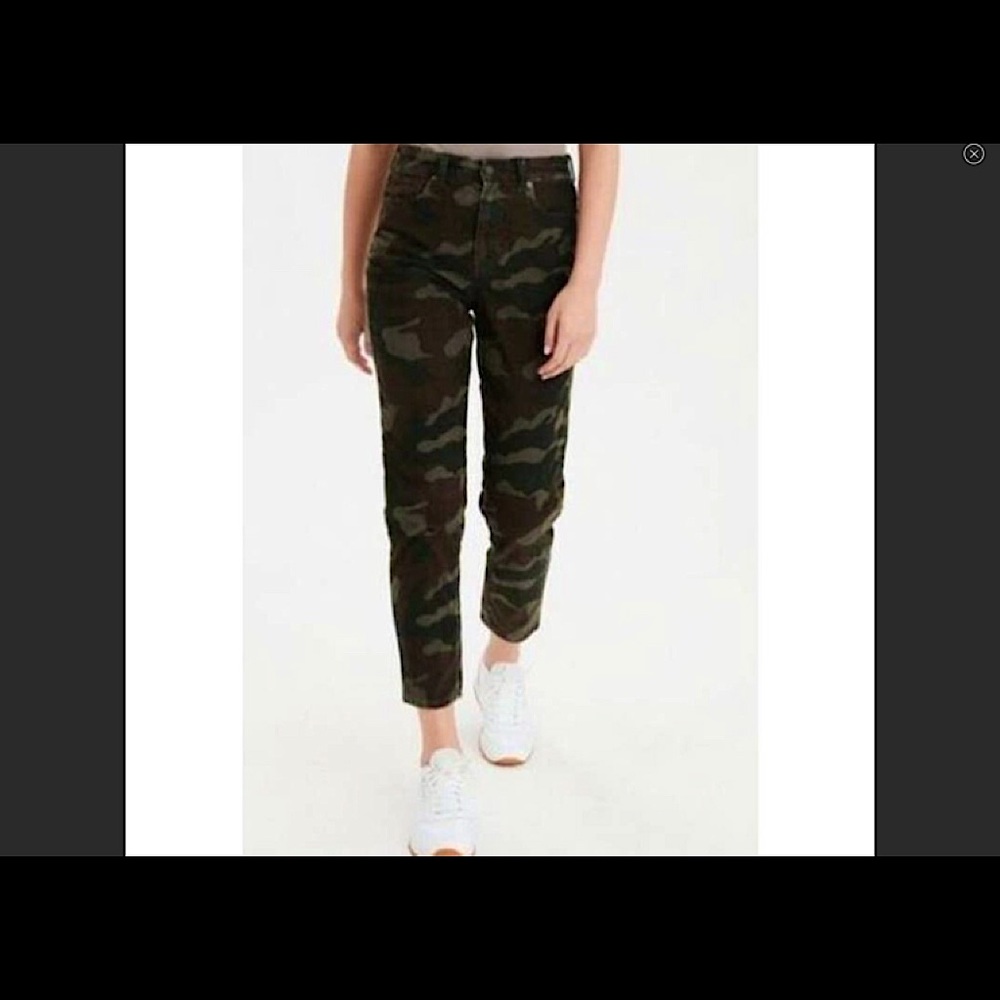 American Eagle Outfitters Camo Corduroy Pants 12